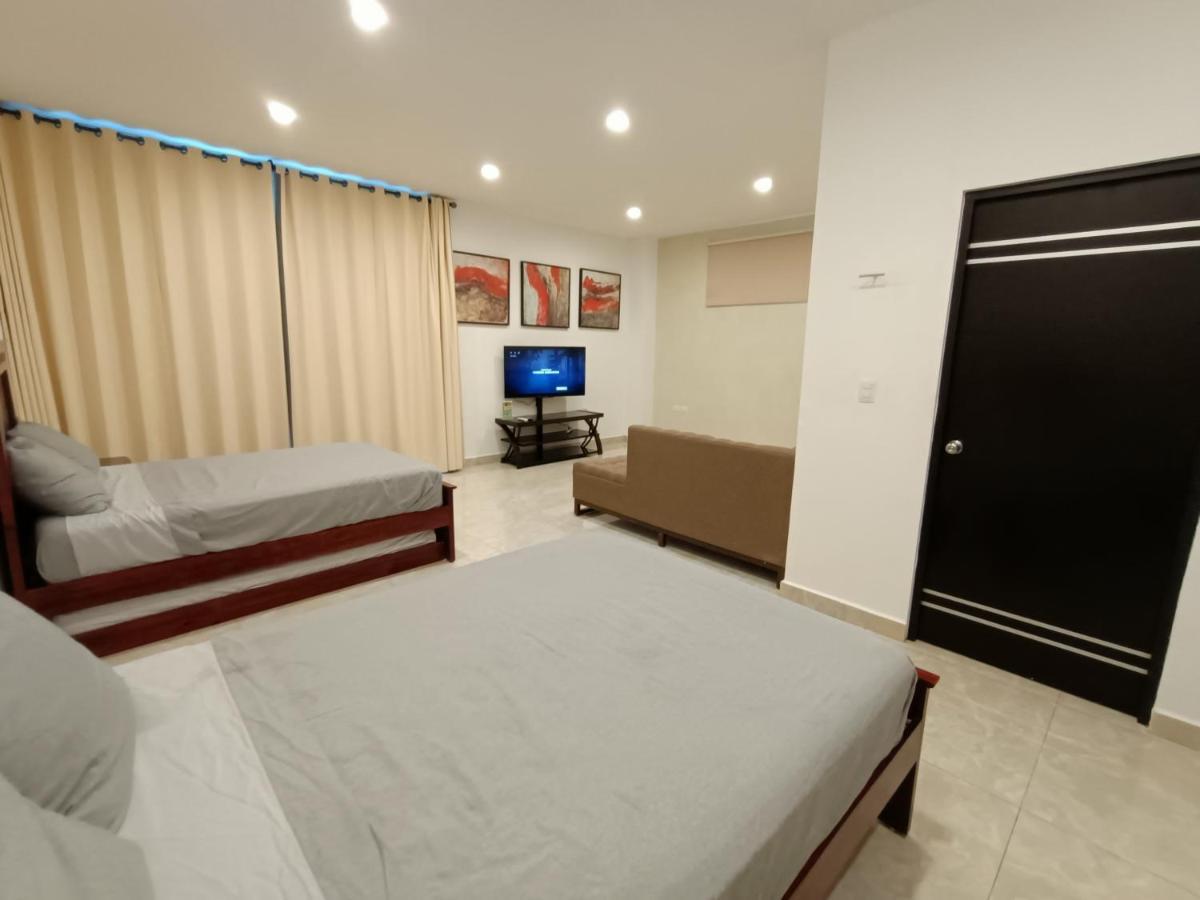 Casa Hector, Con Jacuzzi, Cerca Del Foro Gnp. Villa Merida Exterior photo