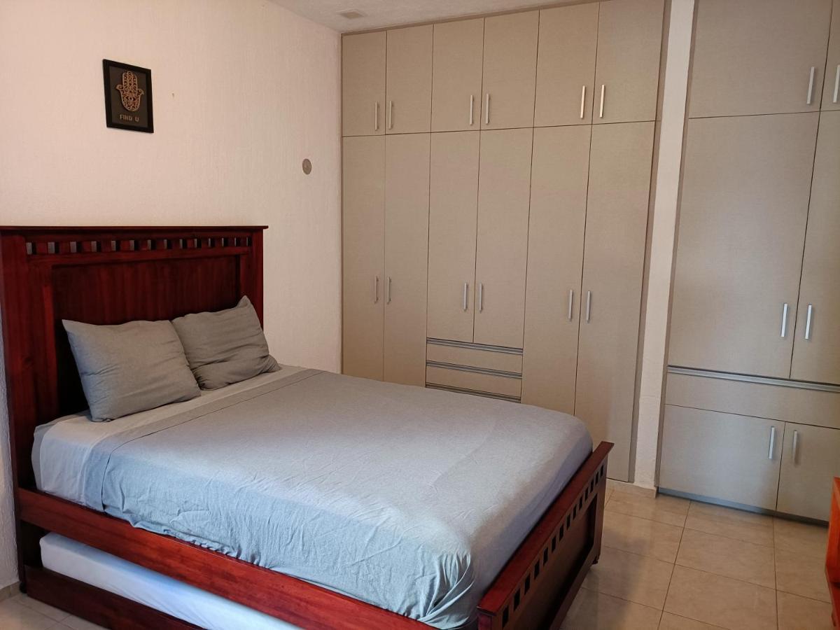 Casa Hector, Con Jacuzzi, Cerca Del Foro Gnp. Villa Merida Exterior photo